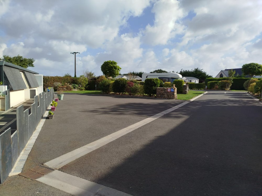 Aire camping-car � Pleubian (22610) - Photo 3